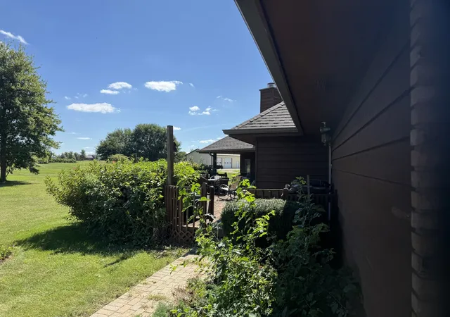 Photo 3 of Single family home for sale at 1026 S Schoolhouse Rd, New Lenox, IL 60451 | MLS# 12753797 | Listing updated on 2026-09-14