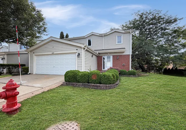 Photo 1 of Townhouse for sale at 647 Darien Ct, Hoffman Estates, IL 60169 | MLS# 12753798 | Listing updated on 2026-09-22