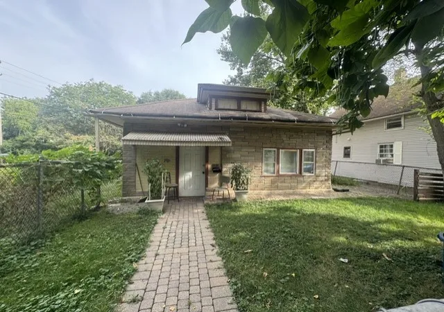 Photo 1 of Single family home for sale at 308 Superior St, Aurora, IL 60505 | MLS# 12753813 | Listing updated on 2026-09-19