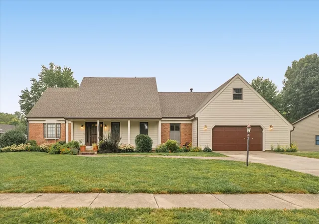 Photo 1 of Single family home for sale at 1906 Trout Valley Dr, Champaign, IL 61822 | MLS# 12753822 | Listing updated on 2026-10-07