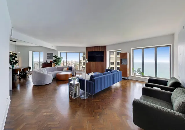 Photo 2 of Condo for sale at 950 N Michigan Ave #3103, Chicago, IL 60611 | MLS# 12753829 | Listing updated on 2026-09-14