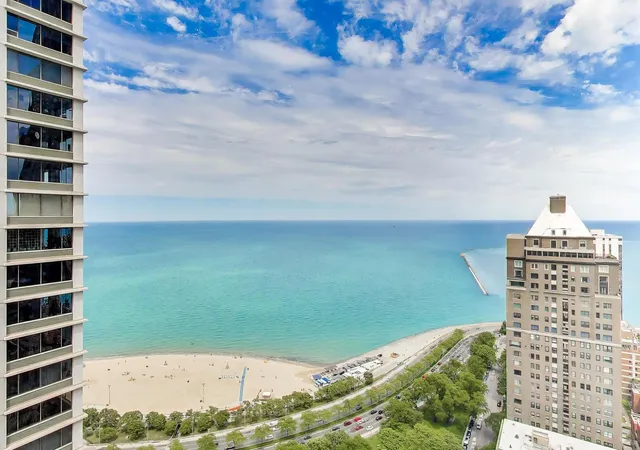 Photo 3 of Condo for sale at 950 N Michigan Ave #3103, Chicago, IL 60611 | MLS# 12753829 | Listing updated on 2026-09-14
