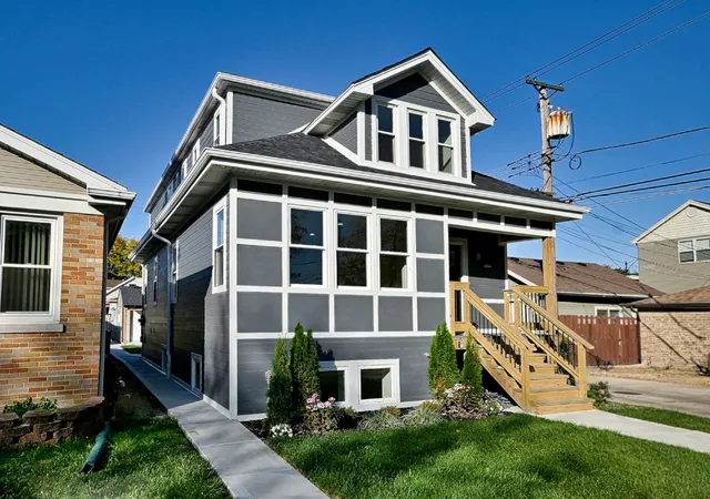 Photo 1 of Single family home for sale at 4344 N Mcvicker Ave, Chicago, IL 60634 | MLS# 12753848 | Listing updated on 2026-10-29