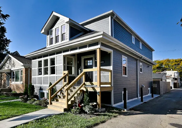 Photo 2 of Single family home for sale at 4344 N Mcvicker Ave, Chicago, IL 60634 | MLS# 12753848 | Listing updated on 2026-10-29