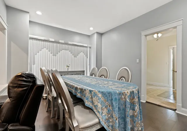 Photo 4 of Single family home for sale at 809 Moran St, Joliet, IL 60435 | MLS# 12753856 | Listing updated on 2026-09-28