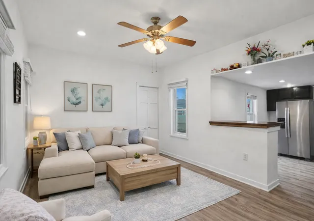 Photo 4 of Single family home for sale at 205 E Taylor St, Grant Park, IL 60940 | MLS# 12753858 | Listing updated on 2026-09-13
