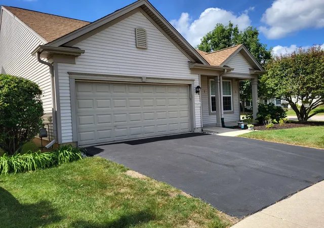 Photo 2 of Single family home for sale at 11631 Wembley Dr, Huntley, IL 60142 | MLS# 12753859 | Listing updated on 2026-10-04