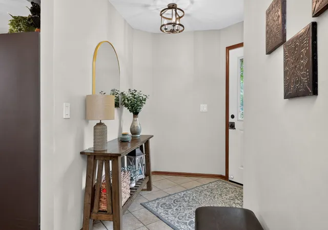 Photo 3 of Townhouse for sale at 319 Jamatt Ct, Naperville, IL 60540 | MLS# 12753863 | Listing updated on 2026-09-22