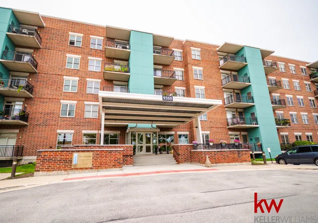 Condo for sale at 9355 Irving Park Rd #421, Schiller Park, IL 60176 | MLS# 12753873
