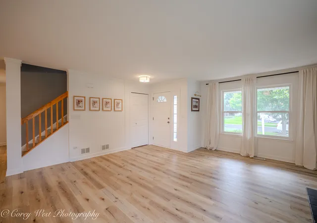 Photo 4 of Single family home for sale at 1140 Berry St, Elburn, IL 60119 | MLS# 12753875 | Listing updated on 2026-09-14