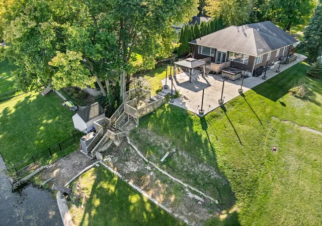 Photo 1 of Single family home for sale at 42071 N Old Lake Ave, Antioch, IL 60002 | MLS# 12753884 | Listing updated on 2026-10-08