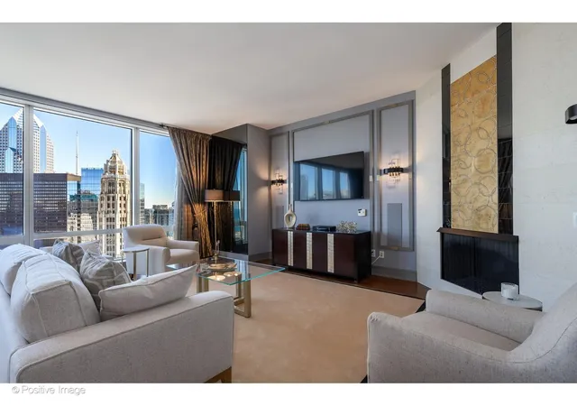 Photo 4 of Condo for sale at 401 N Wabash Ave #30J, Chicago, IL 60611 | MLS# 12753886 | Listing updated on 2026-09-14