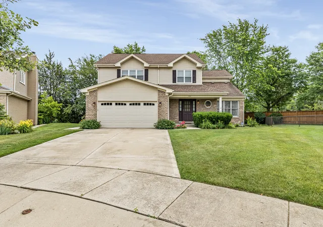Photo 1 of Single family home for sale at 1121 Russetwood Ct, Wheeling, IL 60090 | MLS# 12753891 | Listing updated on 2026-10-05