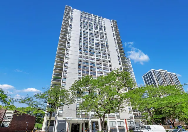 Photo 1 of Condo for sale at 1455 N Sandburg Ter #2306B, Chicago, IL 60610 | MLS# 12753898 | Listing updated on 2026-09-14