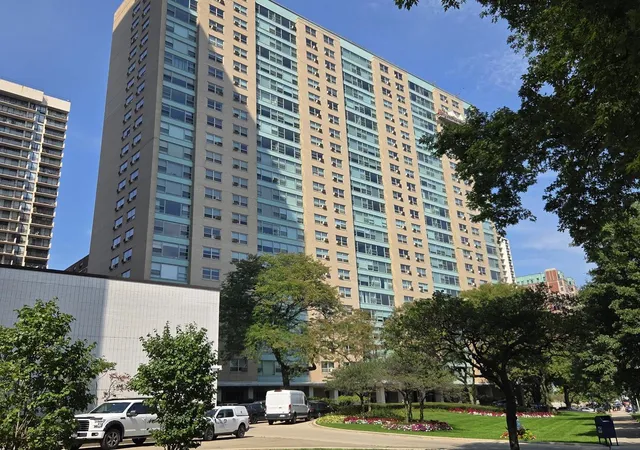 Photo 1 of Condo for sale at 3180 N Lake Shore Dr #5H, Chicago, IL 60657 | MLS# 12753912 | Listing updated on 2026-10-08