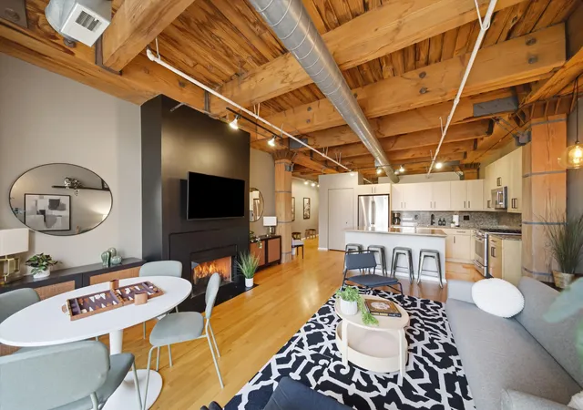 Photo 3 of Condo for sale at 375 W Erie St #412, Chicago, IL 60654 | MLS# 12753923 | Listing updated on 2026-09-16