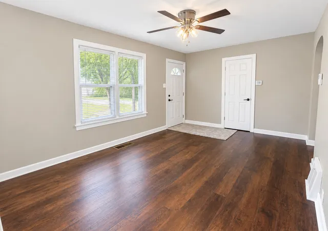 Photo 3 of Single family home for sale at 212 S Douglas Ave, Bradley, IL 60915 | MLS# 12753937 | Listing updated on 2026-10-05