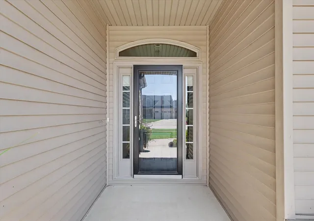 Photo 4 of Single family home for sale at 5110 Jacks Blvd, Champaign, IL 61822 | MLS# 12753953 | Listing updated on 2026-09-24