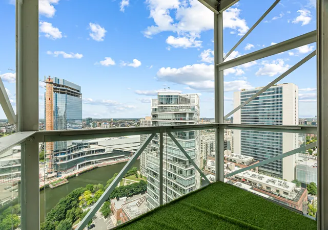 Photo 4 of Condo for sale at 653 N Kingsbury St #2402, Chicago, IL 60654 | MLS# 12753962 | Listing updated on 2026-09-14