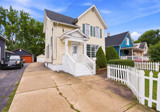 Photo 3 of Multi family home for sale at 840 Douglas Ave, Aurora, IL 60505 | MLS# 12753972 | Listing updated on 2026-09-13