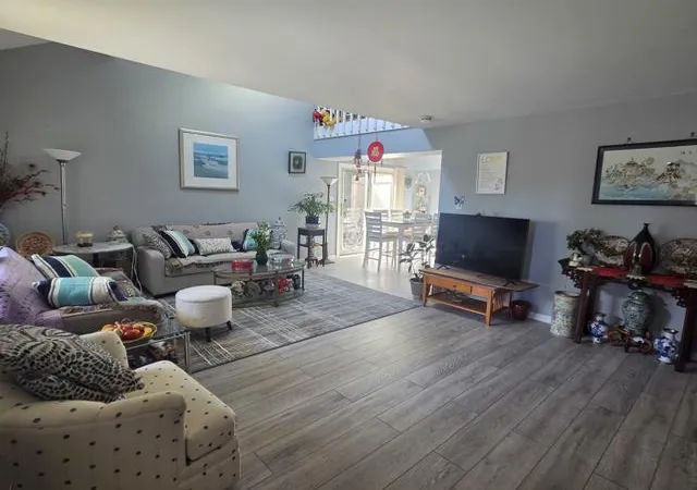 Photo 3 of Townhouse for sale at 15709 Chesterfield Ln, Orland Park, IL 60462 | MLS# 12753978 | Listing updated on 2026-09-20