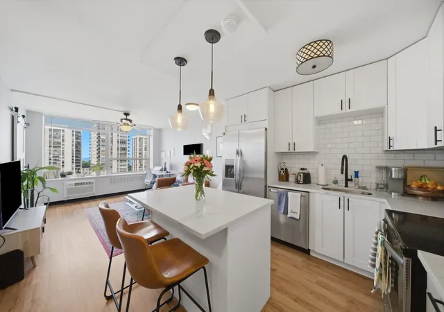 Photo 3 of Condo for sale at 1360 N Sandburg Ter #2104C, Chicago, IL 60610 | MLS# 12754021 | Listing updated on 2026-10-07