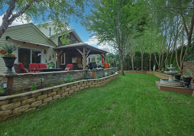 Photo 46 of Single family home for sale at 2920 Farmington Dr, Lindenhurst, IL 60046 | MLS# 12754023 | Listing updated on 2026-09-15