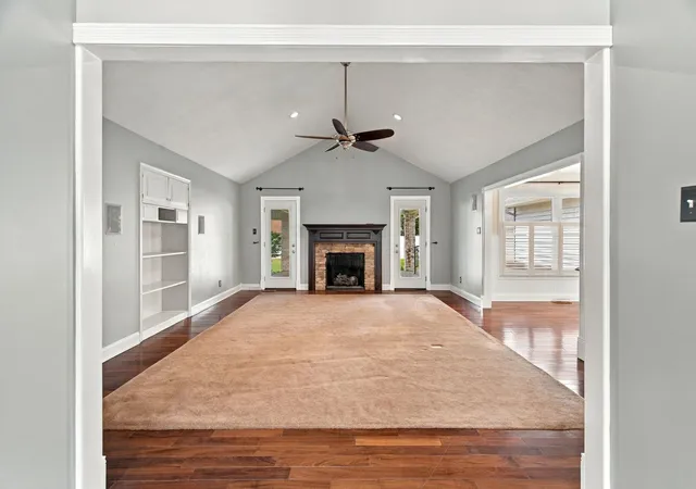 Photo 4 of Single family home for sale at 808 New Day Way, Marion, IL 62959 | MLS# 12754027 | Listing updated on 2026-09-30