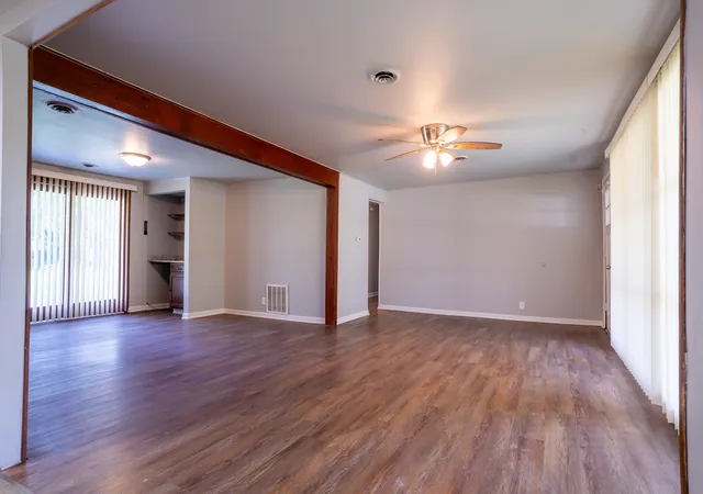Photo 3 of Single family home for sale at 4420 177th Place, Country Club Hills, IL 60478 | MLS# 12754030 | Listing updated on 2026-09-16