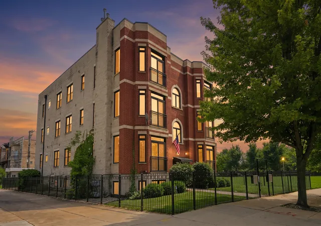 Photo 1 of Condo for sale at 4135 S Vincennes Ave #3N, Chicago, IL 60653 | MLS# 12754031 | Listing updated on 2026-09-14