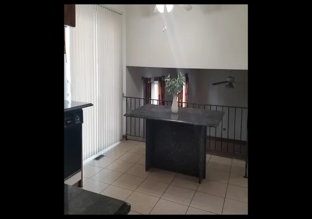 Photo 3 of Single family home for sale at 8430 Glen Oaks Rd, Orland Park, IL 60462 | MLS# 12754034 | Listing updated on 2026-09-14