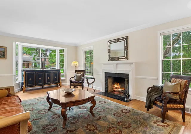 Photo 2 of Single family home for sale at 6755 N Jean Ave, Chicago, IL 60646 | MLS# 12754038 | Listing updated on 2026-09-23