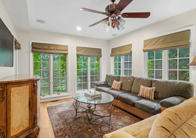 Photo 3 of Single family home for sale at 6755 N Jean Ave, Chicago, IL 60646 | MLS# 12754038 | Listing updated on 2026-09-24