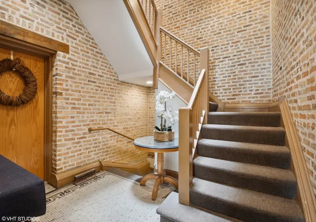 Photo 2 of Condo for sale at 929 W Eastwood Ave #GW, Chicago, IL 60640 | MLS# 12754042 | Listing updated on 2026-09-14