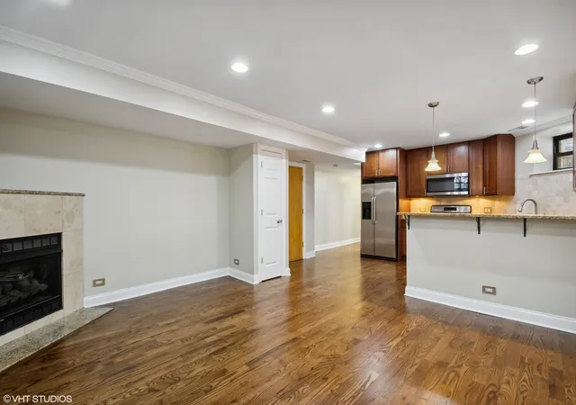 Photo 3 of Condo for sale at 929 W Eastwood Ave #GW, Chicago, IL 60640 | MLS# 12754042 | Listing updated on 2026-09-14