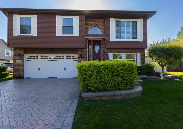 Photo 1 of Single family home for sale at 16211 Hunter Ct, Orland Hills, IL 60487 | MLS# 12754065 | Listing updated on 2026-09-14