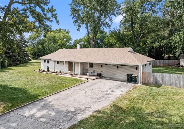 Photo 3 of Single family home for sale at 2n030 Virginia Ave, Glen Ellyn, IL 60137 | MLS# 12754083 | Listing updated on 2026-09-14