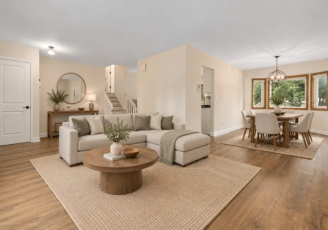 Photo 3 of Single family home for sale at 2847 Buckingham Ave, Westchester, IL 60154 | MLS# 12754101 | Listing updated on 2026-09-27