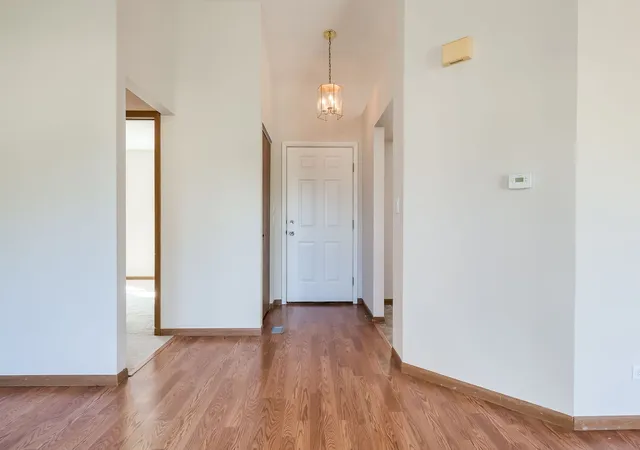 Photo 3 of Single family home for sale at 1704 Stratton Pond Ln, Schaumburg, IL 60194 | MLS# 12754122 | Listing updated on 2026-09-15