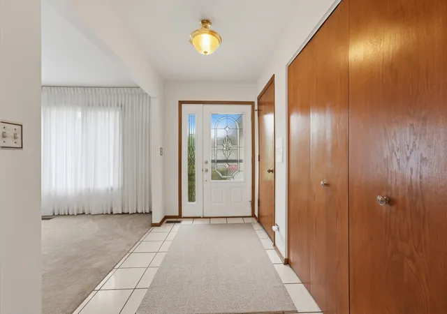 Photo 3 of Single family home for sale at 139 Harding Ave, Des Plaines, IL 60016 | MLS# 12754140 | Listing updated on 2026-09-21
