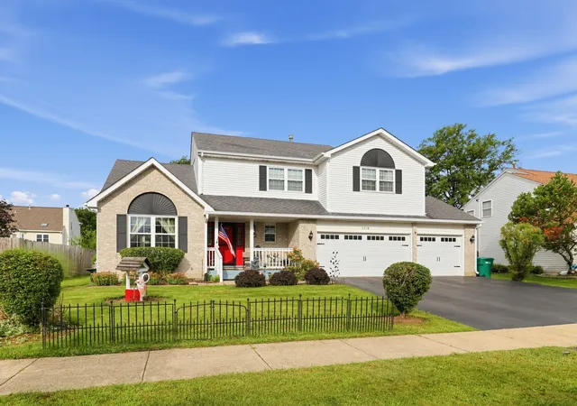 Photo 2 of Single family home for sale at 1718 Midday Dr, Zion, IL 60099 | MLS# 12754160 | Listing updated on 2026-09-18