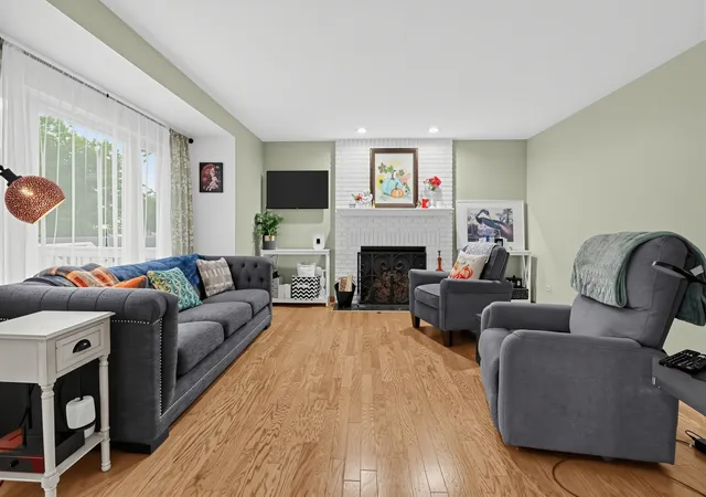 Photo 3 of Single family home for sale at 1718 Midday Dr, Zion, IL 60099 | MLS# 12754160 | Listing updated on 2026-09-18