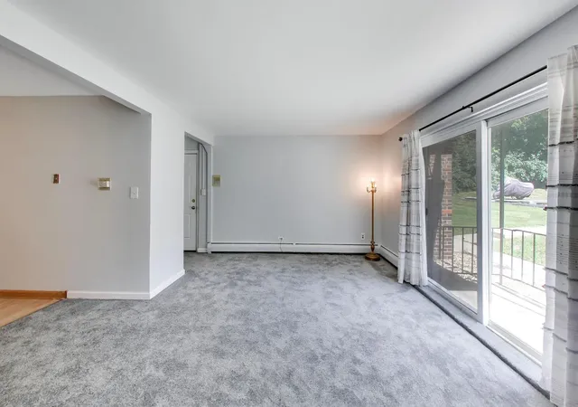 Listing Photo 5 - Condo for sale in building located at 8231 Archer Ave, Willow Springs, IL 60480 - Unit #3