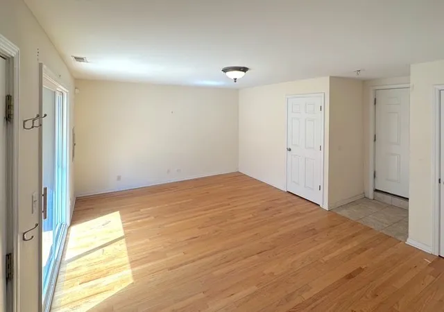 Photo 2 of Townhouse for sale at 3728 Forest Ave, Brookfield, IL 60513 | MLS# 12754183 | Listing updated on 2026-10-02