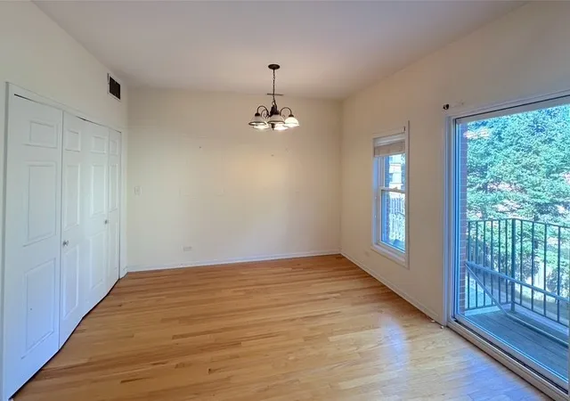 Photo 3 of Townhouse for sale at 3728 Forest Ave, Brookfield, IL 60513 | MLS# 12754183 | Listing updated on 2026-10-02