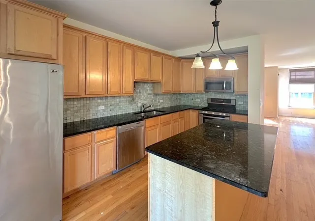 Photo 4 of Townhouse for sale at 3728 Forest Ave, Brookfield, IL 60513 | MLS# 12754183 | Listing updated on 2026-10-02