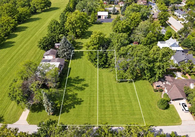 Photo 1 of Land for sale at 318 Oak St, Frankfort, IL 60423 | MLS# 12754190 | Listing updated on 2026-09-15