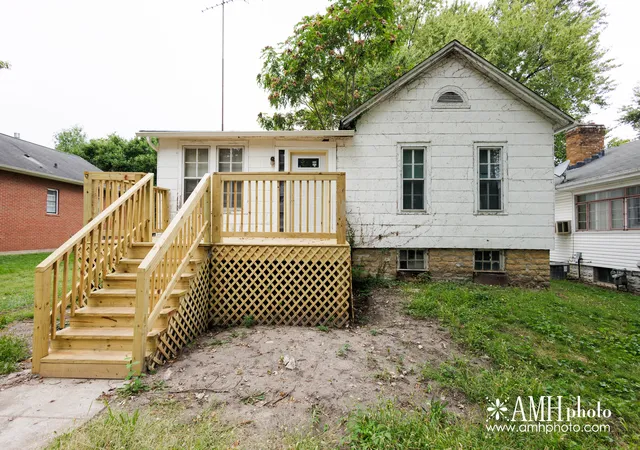 Photo 1 of Single family home for sale at 1065 S 4th Avenue, Kankakee, IL 60901 | MLS# 12754197 | Listing updated on 2026-09-18