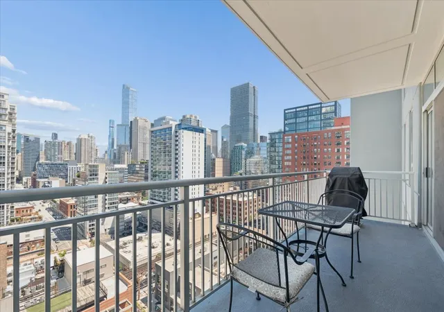 Photo 2 of Condo for sale at 330 W Grand Ave #1707, Chicago, IL 60654 | MLS# 12754198 | Listing updated on 2026-09-16