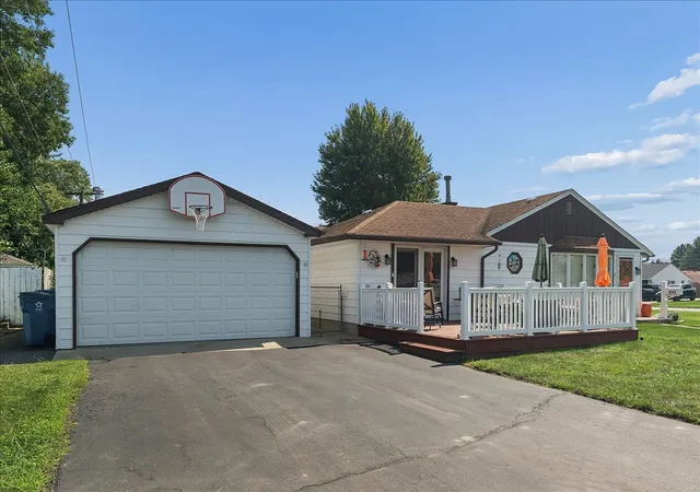 Photo 2 of Townhouse for sale at 4242 W 90th Place, Hometown, IL 60456 | MLS# 12754235 | Listing updated on 2026-09-14